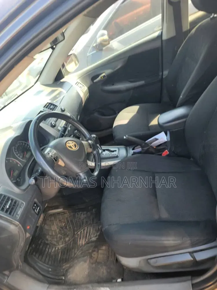 Toyota Corolla S 4dr Sedan (1.8L 4cyl 4A) 2010 Silver