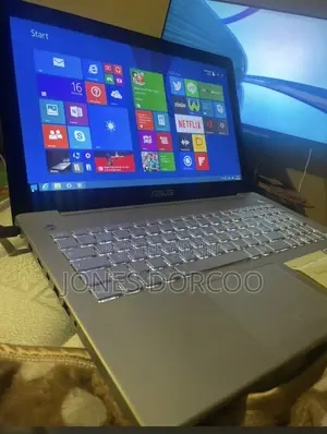 Laptop Asus A555LA 8GB Intel Core i5 HDD 1T