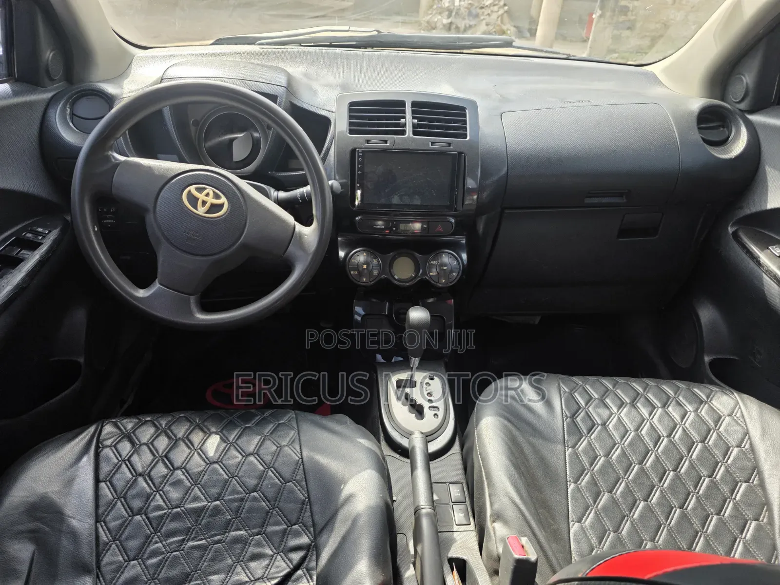Scion xD Base 2009 Red
