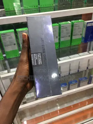 New Samsung Galaxy S10 Plus 128 GB Black