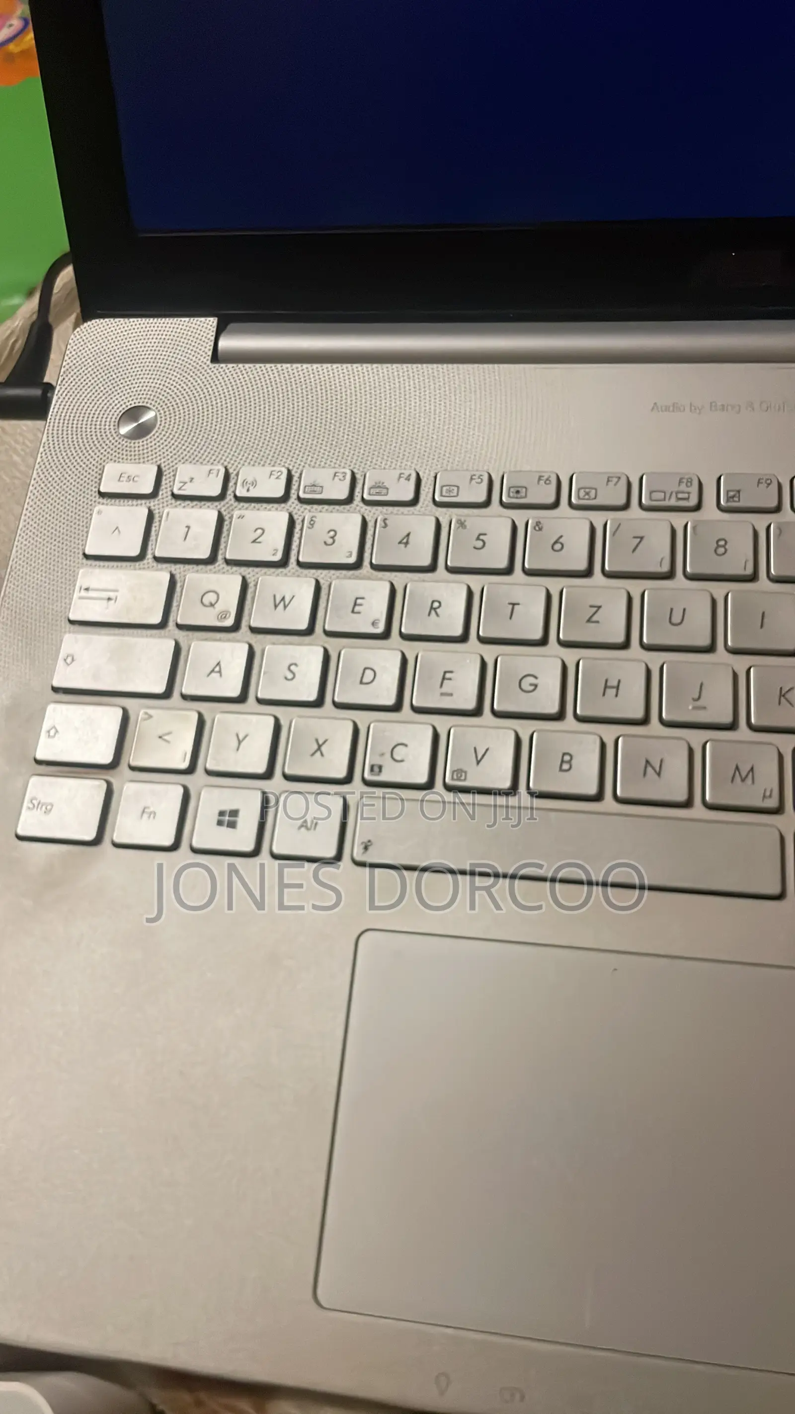 Laptop Asus A555LA 8GB Intel Core i5 HDD 1T