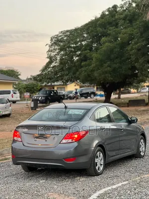Hyundai Accent SE Sedan 2017 Silver