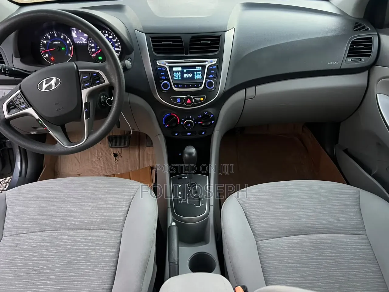Hyundai Accent SE Sedan 2017 Silver