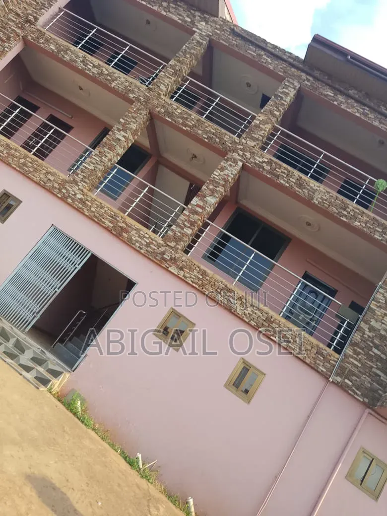 2bdrm Apartment in Asheyie, Main Station for rent