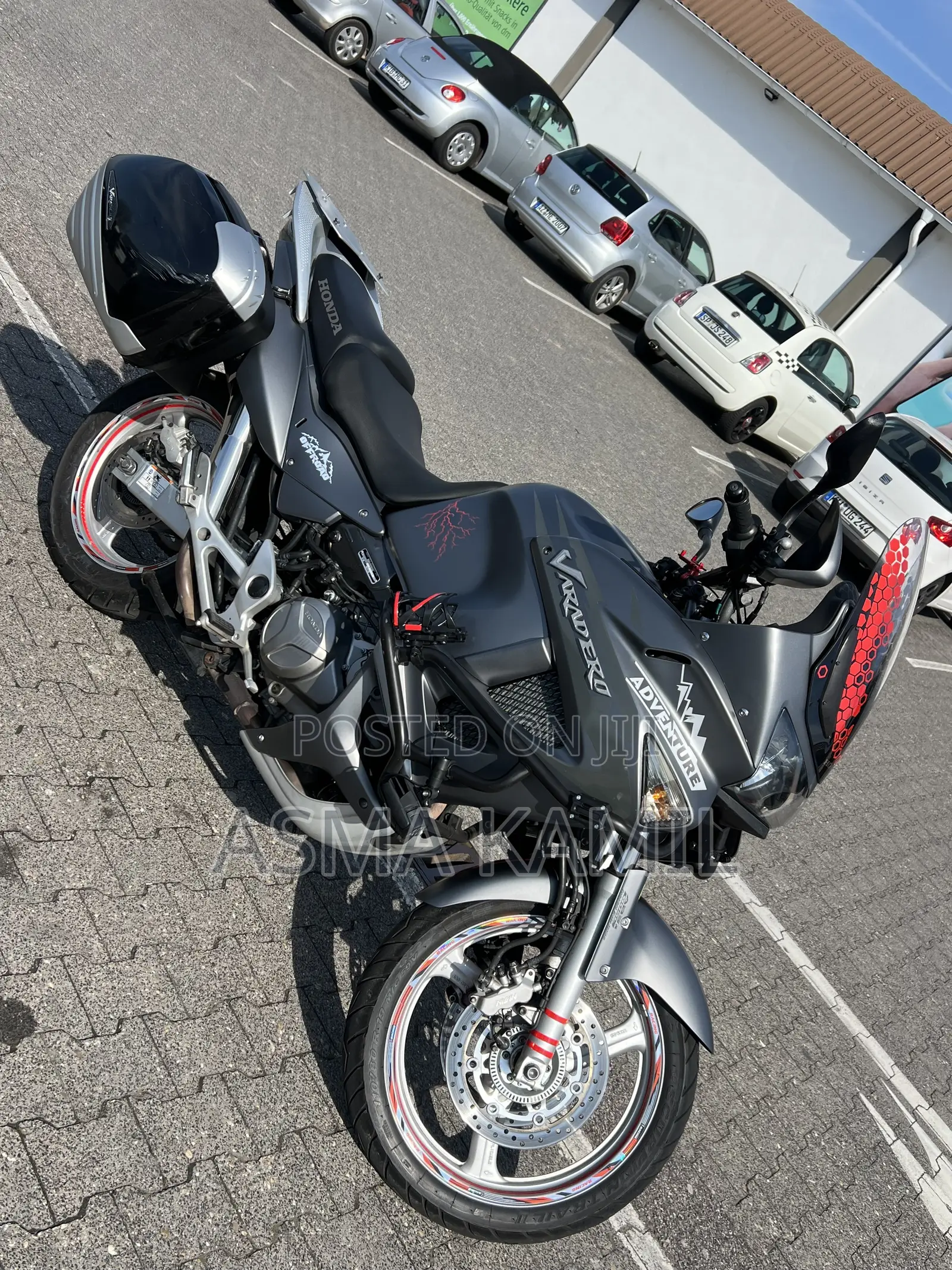 Honda 2024 Gray