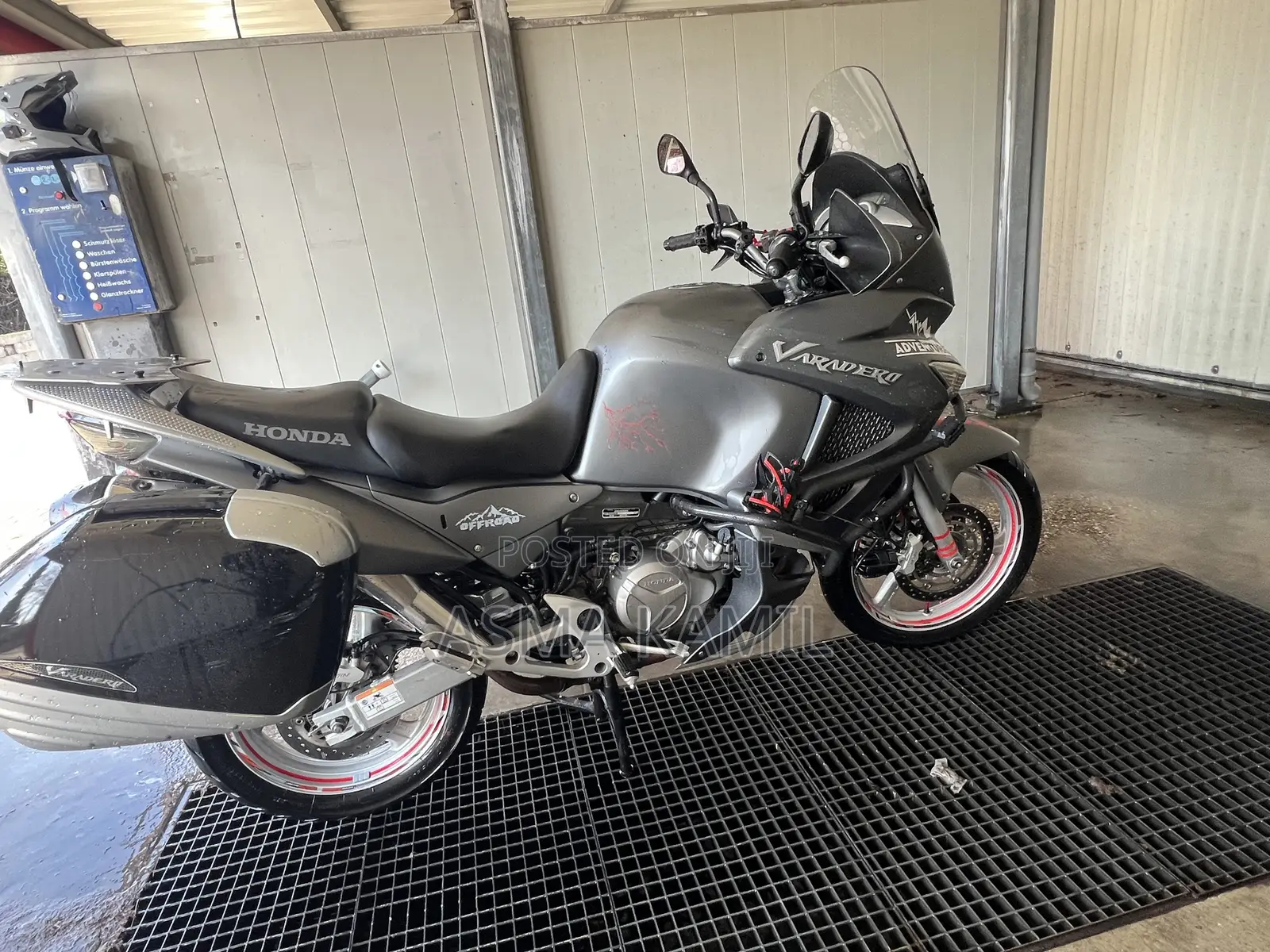 Honda 2024 Gray