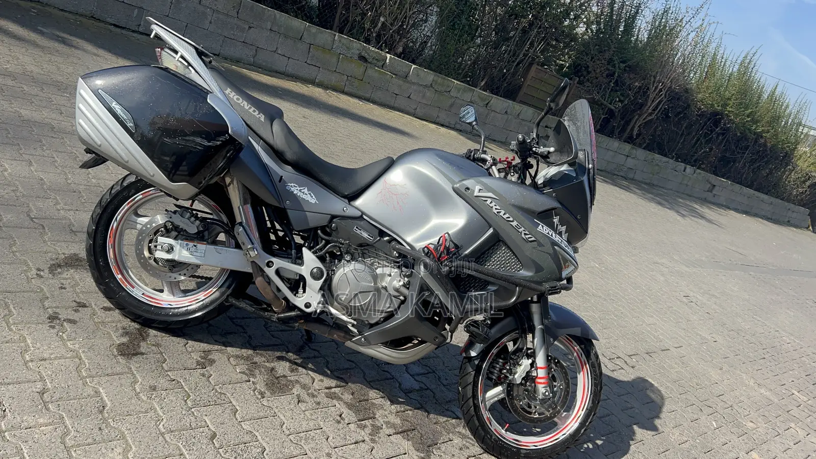Honda 2024 Gray