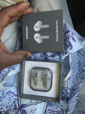 Samsung Galaxy Buds 4 Pro (White(