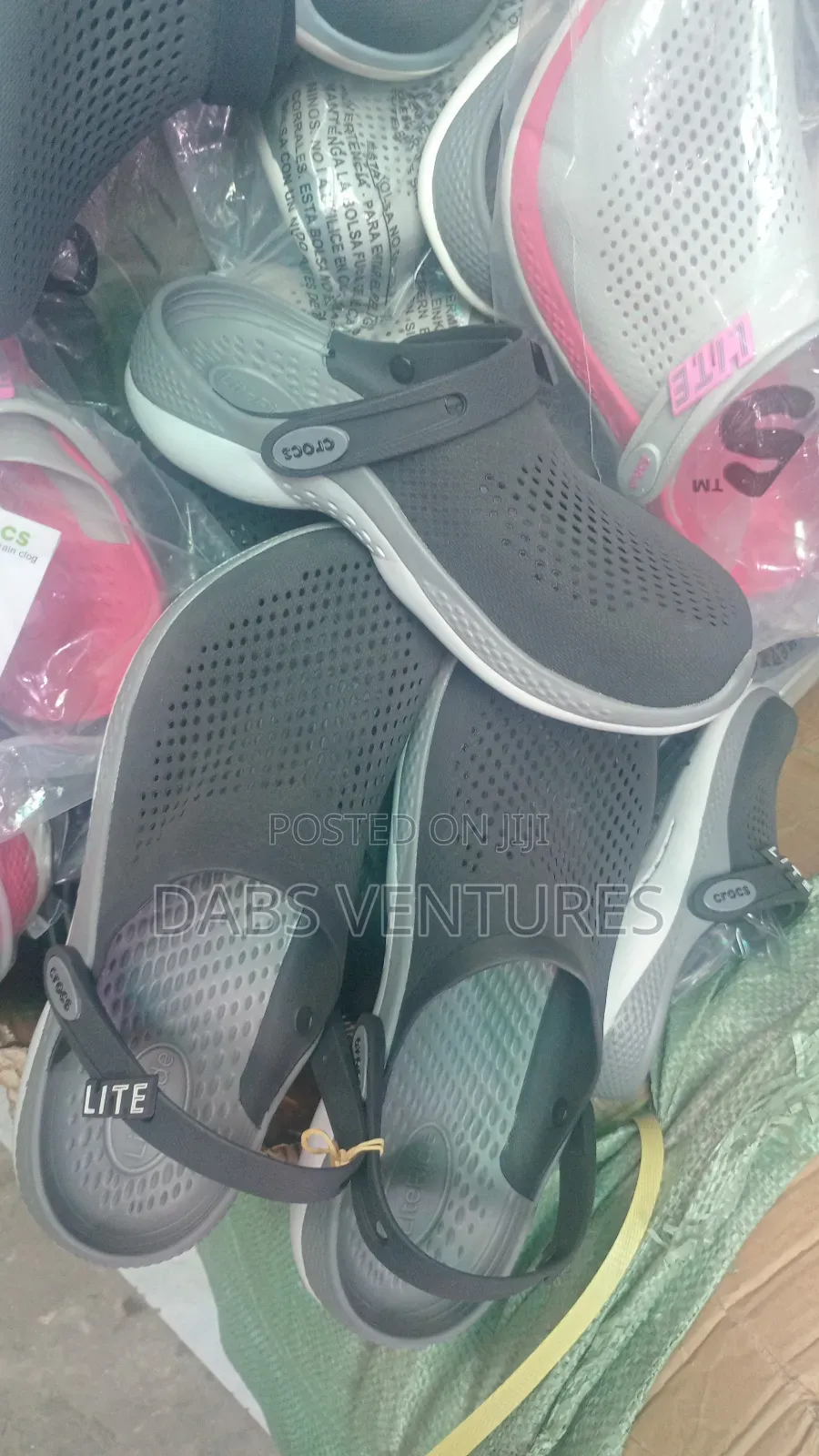 Literide Quality Crocs 36 to 46