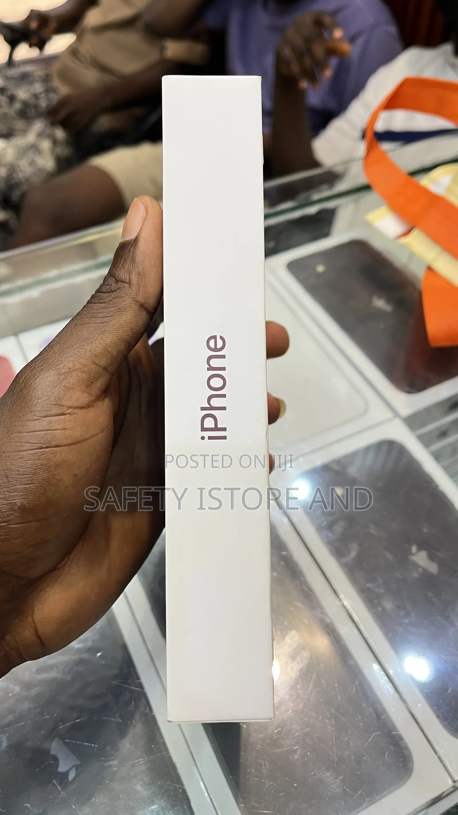New Apple iPhone 18 Pro 256 GB Red