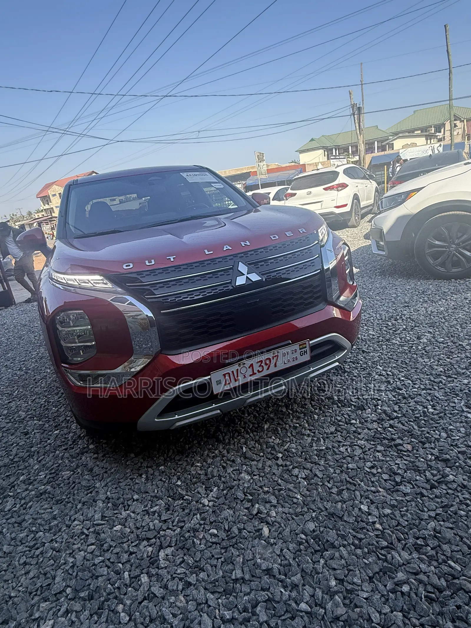 Mitsubishi Outlander SE 2025 Red