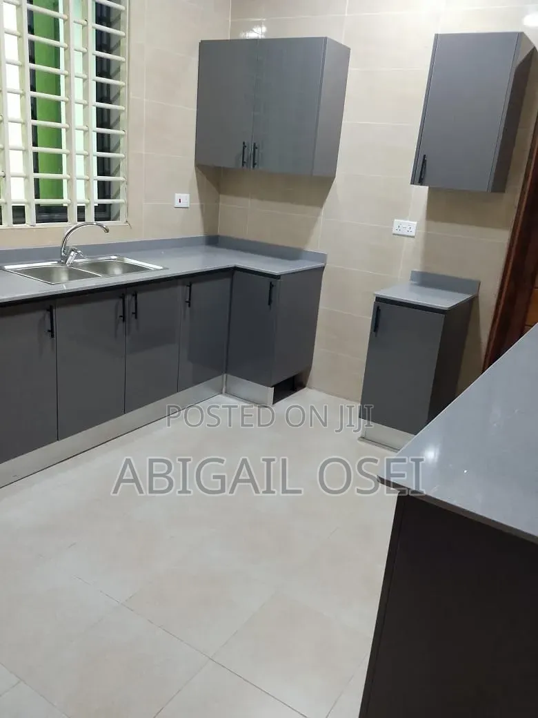 2bdrm Apartment in Oyarifa Ankonam, Owusu Ansah for rent
