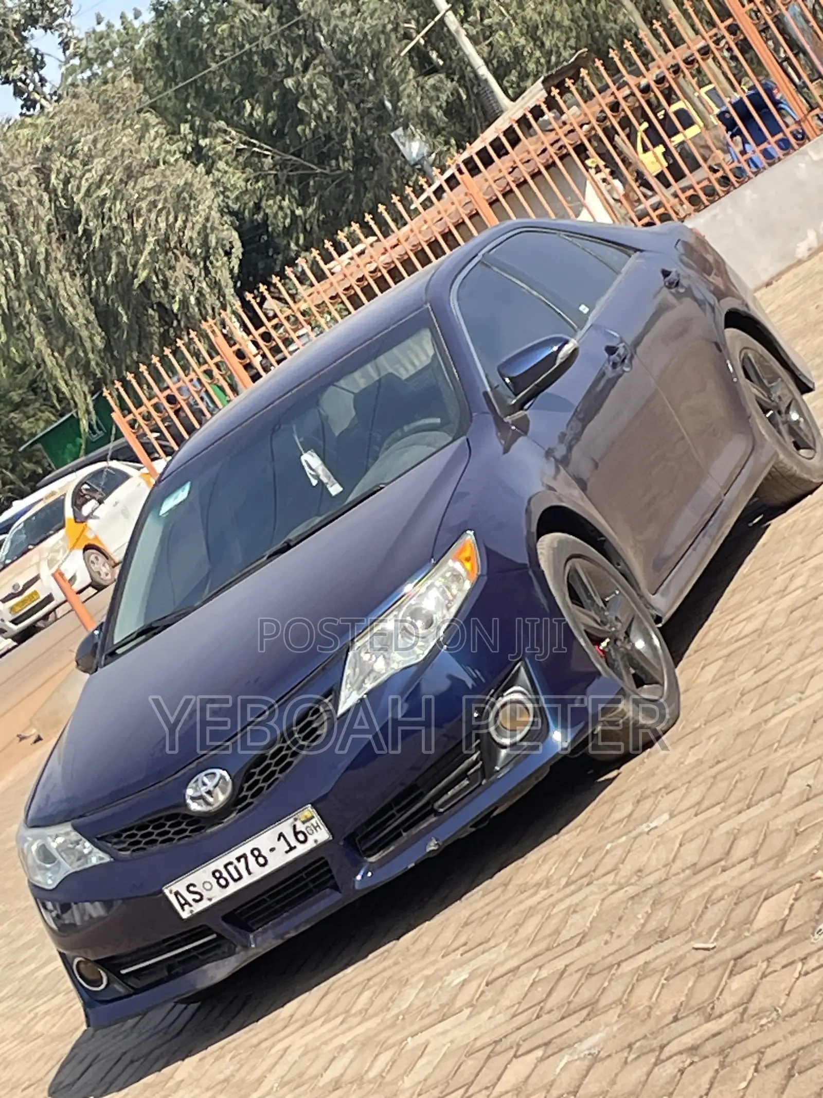 Toyota Camry 2014 Blue