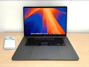 Laptop Apple MacBook 2019 16GB Intel Core i7 SSD 512GB