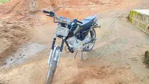 Royal Motorcycle 2025 Black