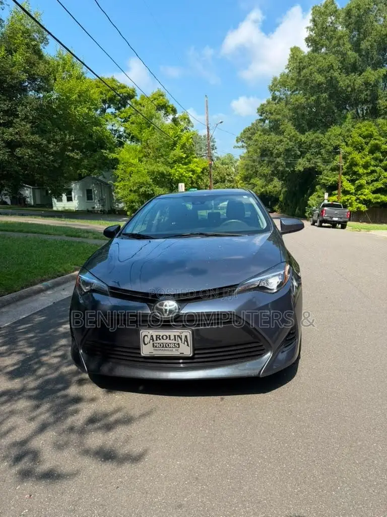 Toyota Corolla LE ECO 4dr Sedan (1.8L 4cyl CVT) 2017 Gray