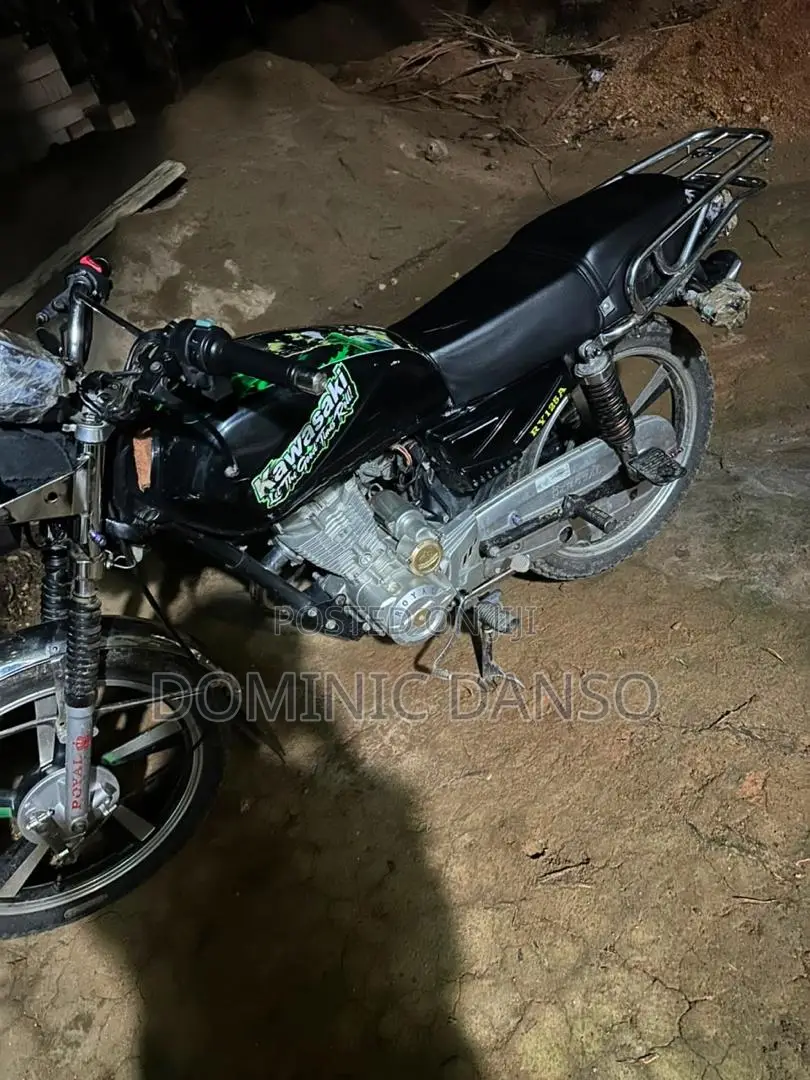 Royal Motorcycle 2025 Black