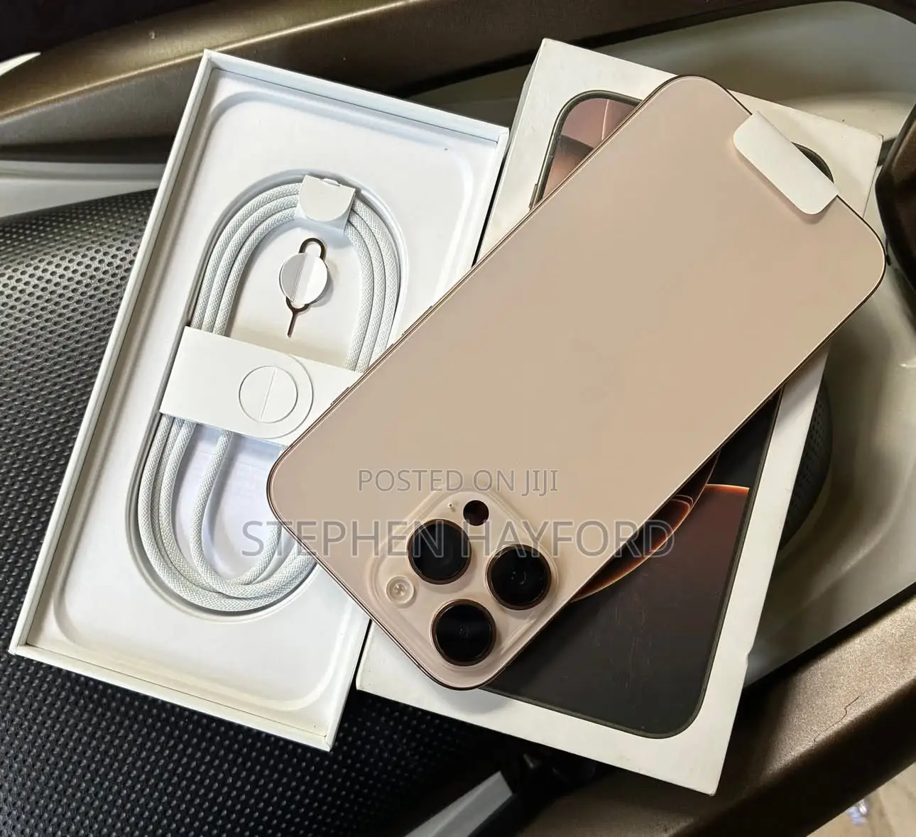 Apple iPhone 16 Pro Max 256 GB Gold