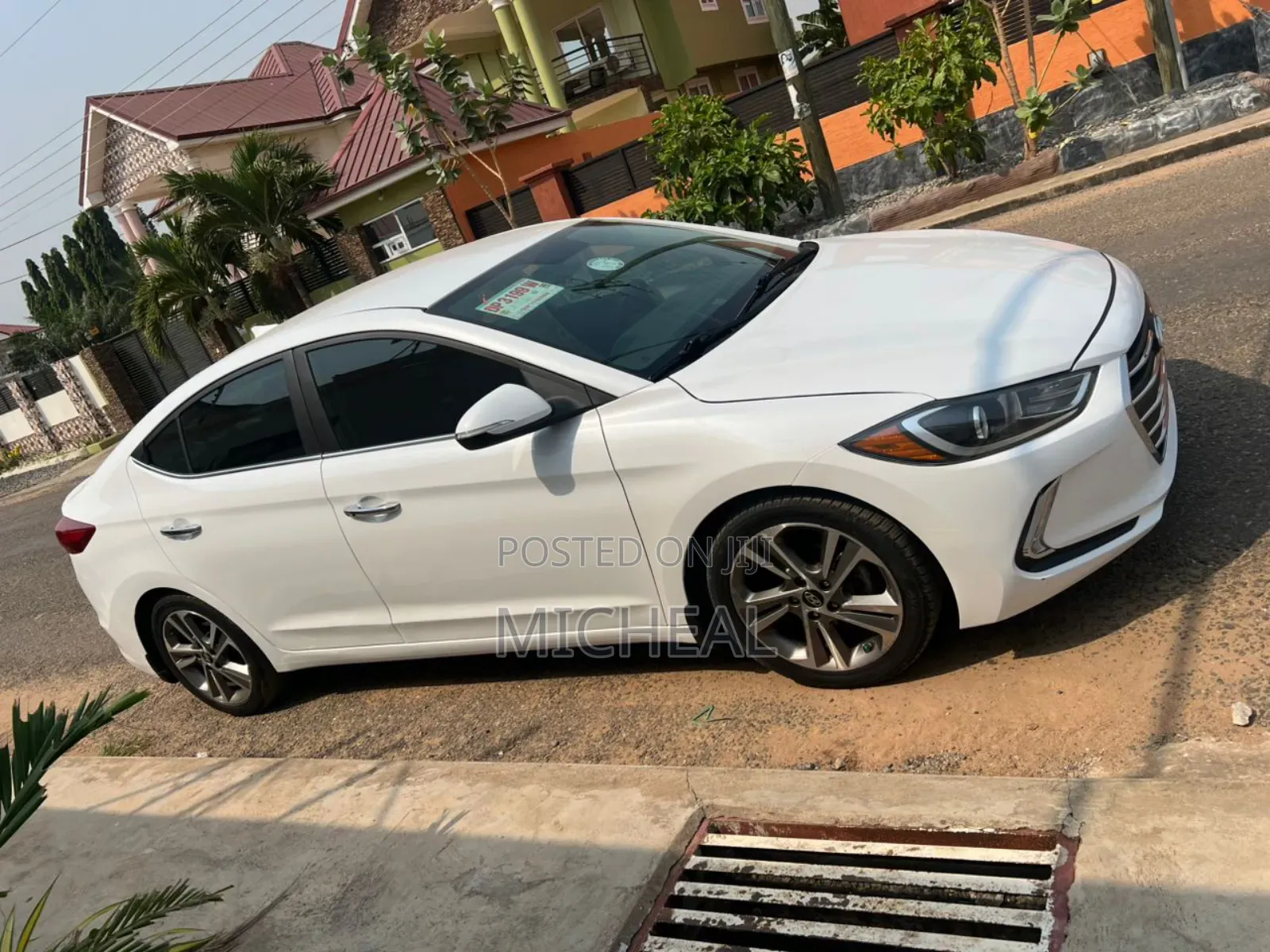 Hyundai Elantra 2017 White
