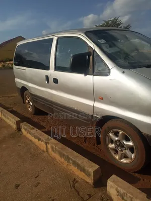 Hyundai H200 2010 Gray