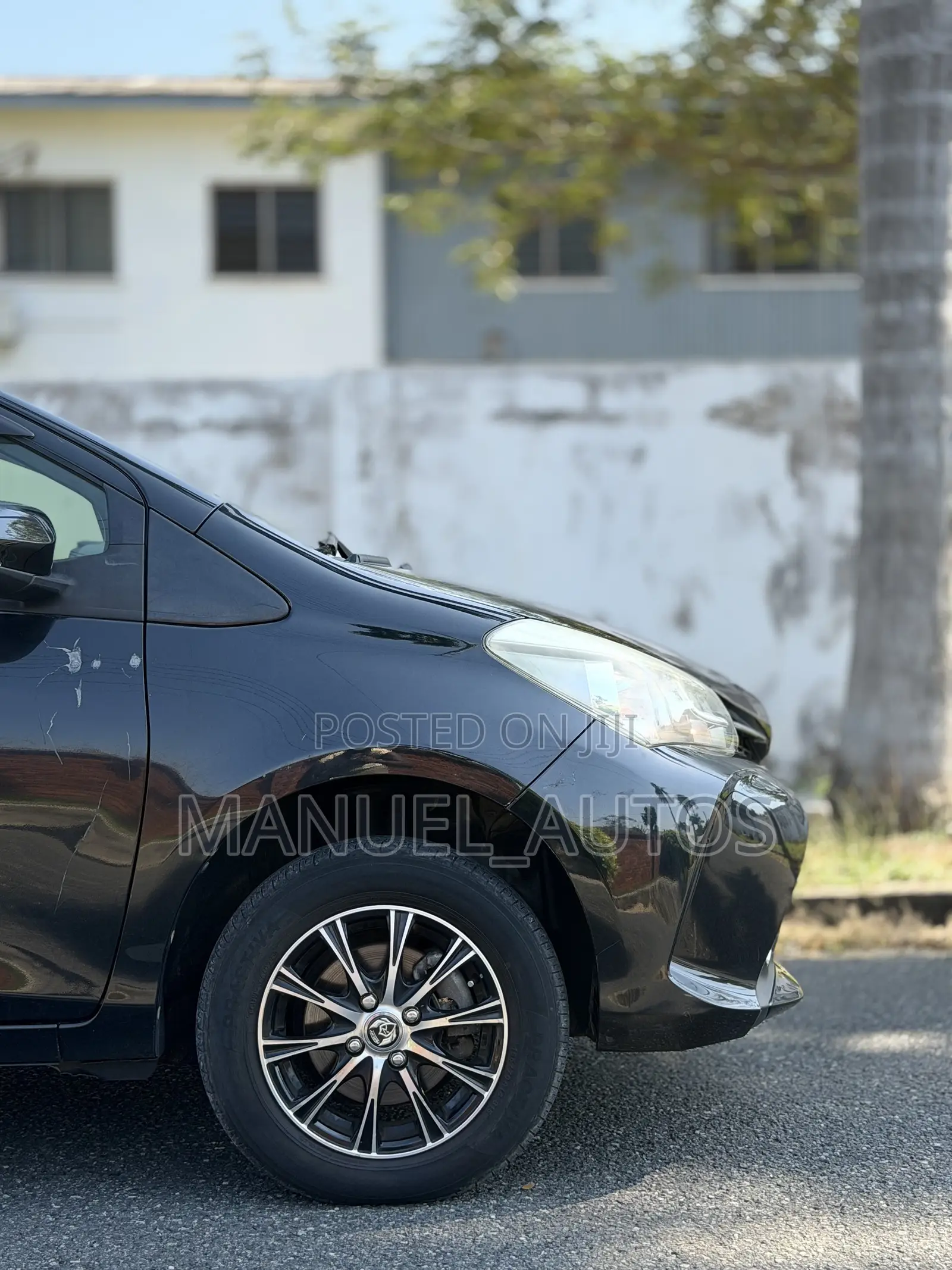 Toyota Vitz 2014 Black