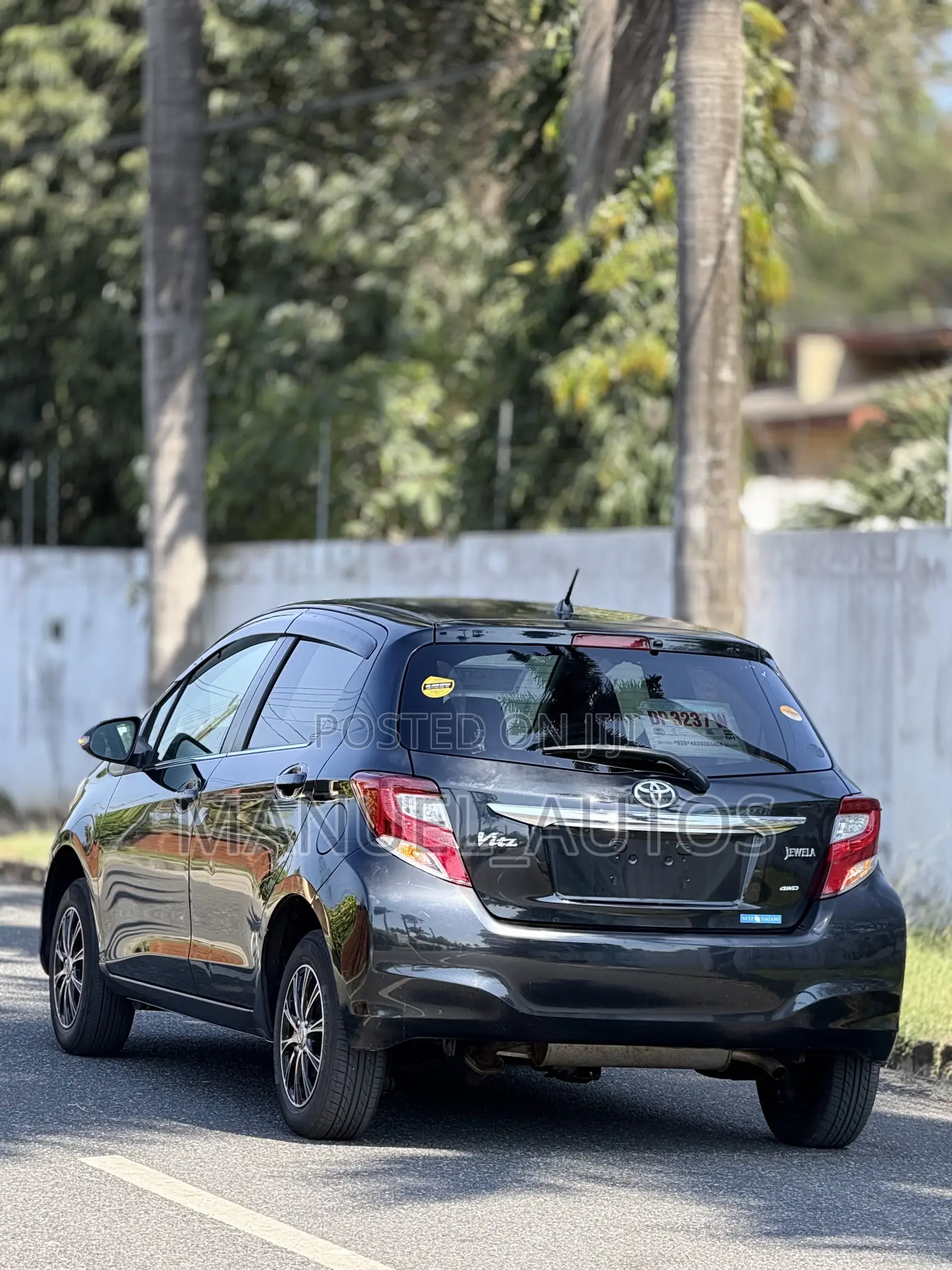 Toyota Vitz 2014 Black