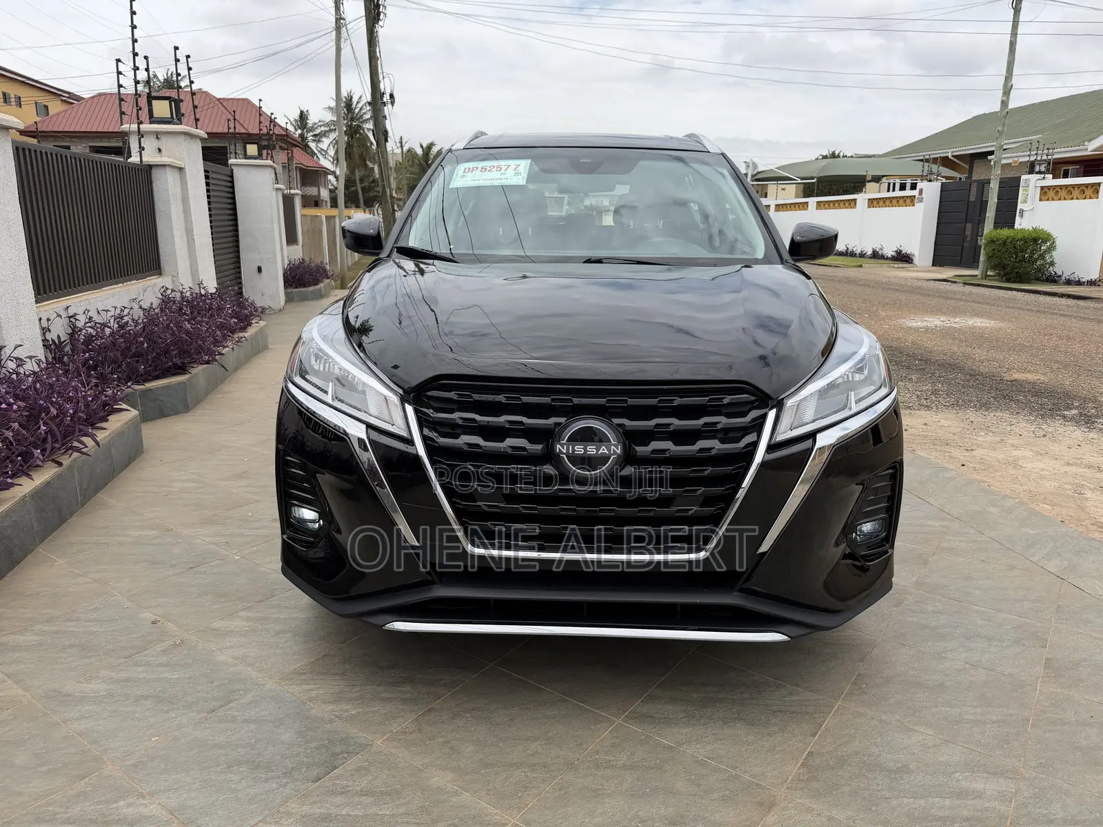Nissan Kicks SV 2023 Black