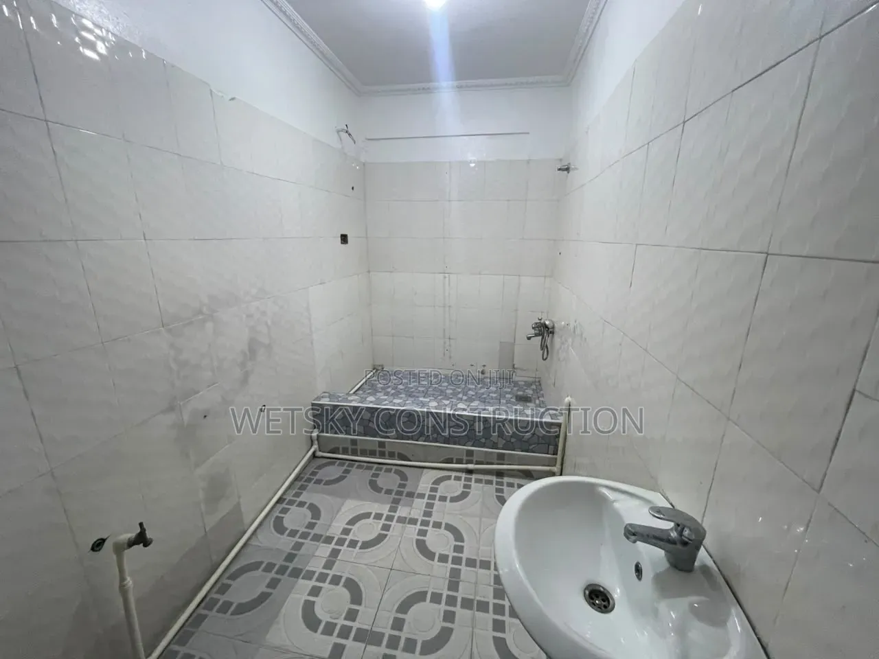 2bdrm Apartment in Dzorwulu Perez for rent