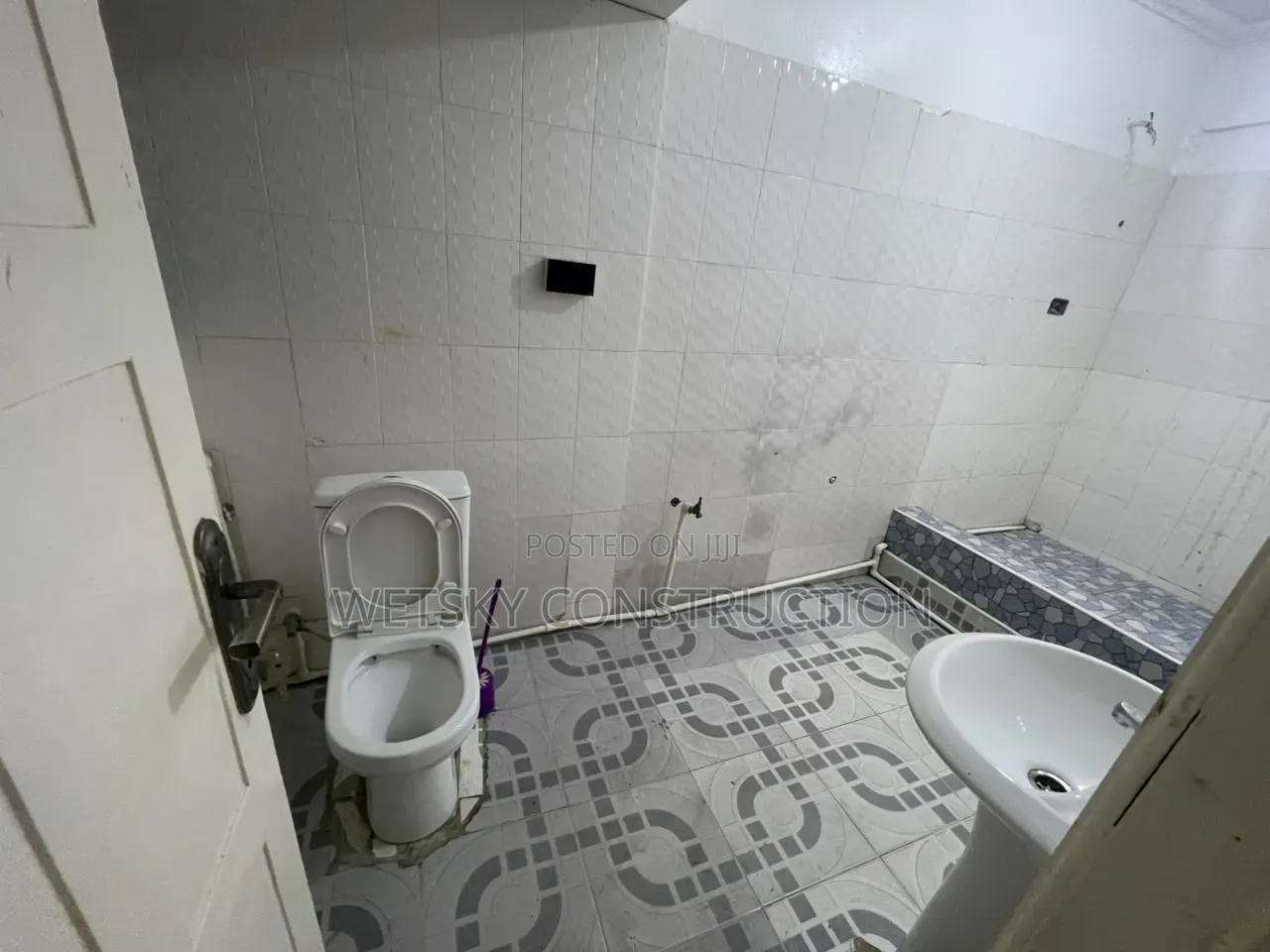 2bdrm Apartment in Dzorwulu Perez for rent