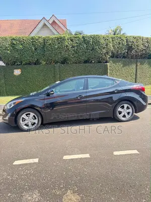 Hyundai Elantra Limited Sedan FWD (1.8L 4cyl 6A) 2016 Black