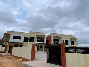 4bdrm House in Oyarifa Special for sale