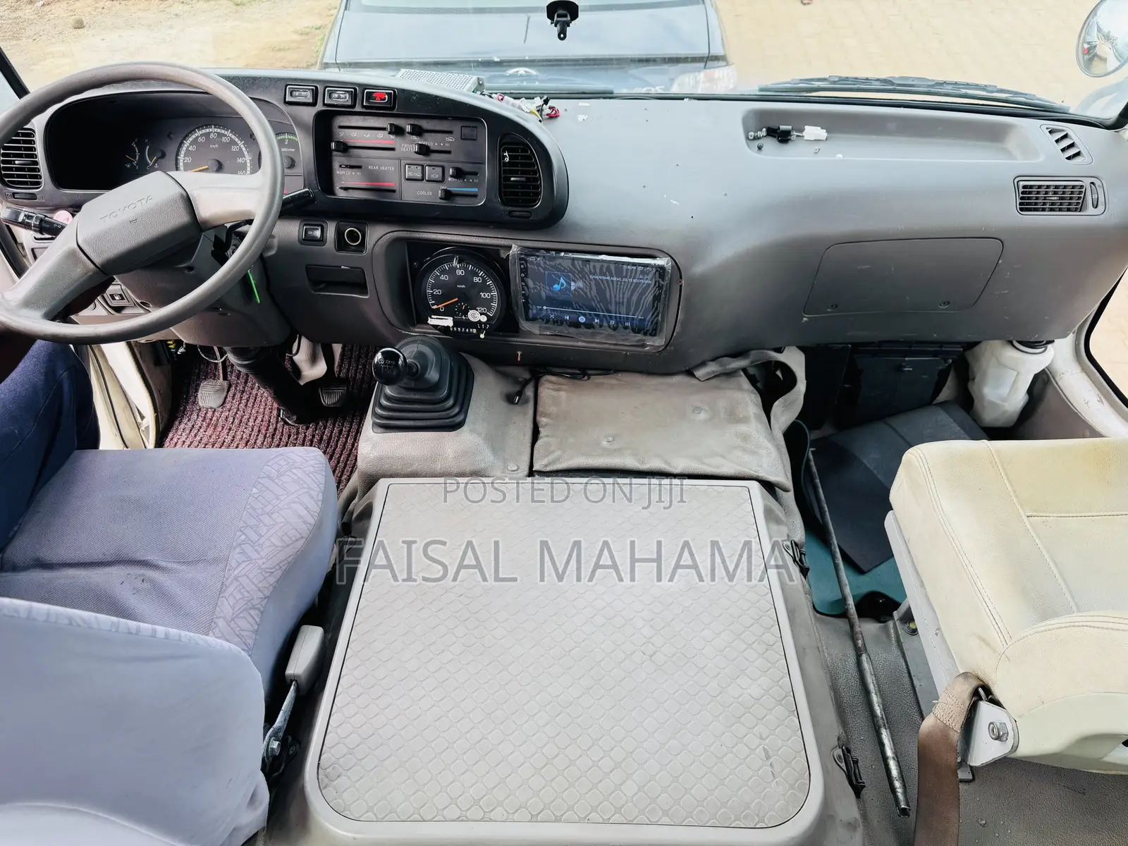 Toyota Coaster 2012 White