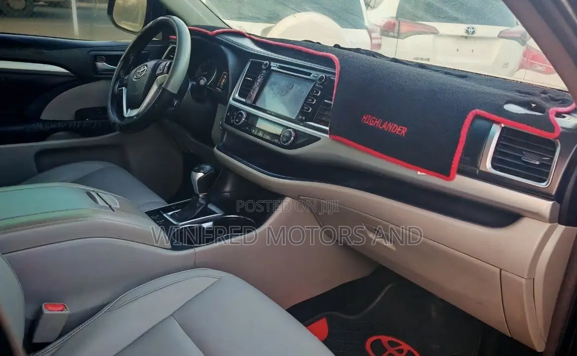 Toyota Highlander XLE 4dr SUV (3.5L 6cyl 6A) 2015 Black