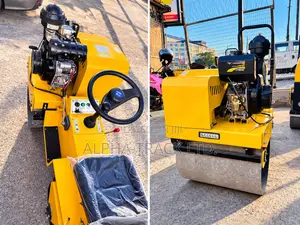 Ride on 800 Kg Roller Compactor