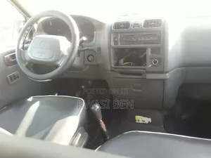 Toyota HiAce 2004 Grey