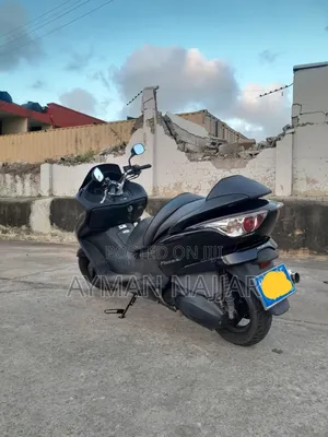 Honda Forza 2016 Black