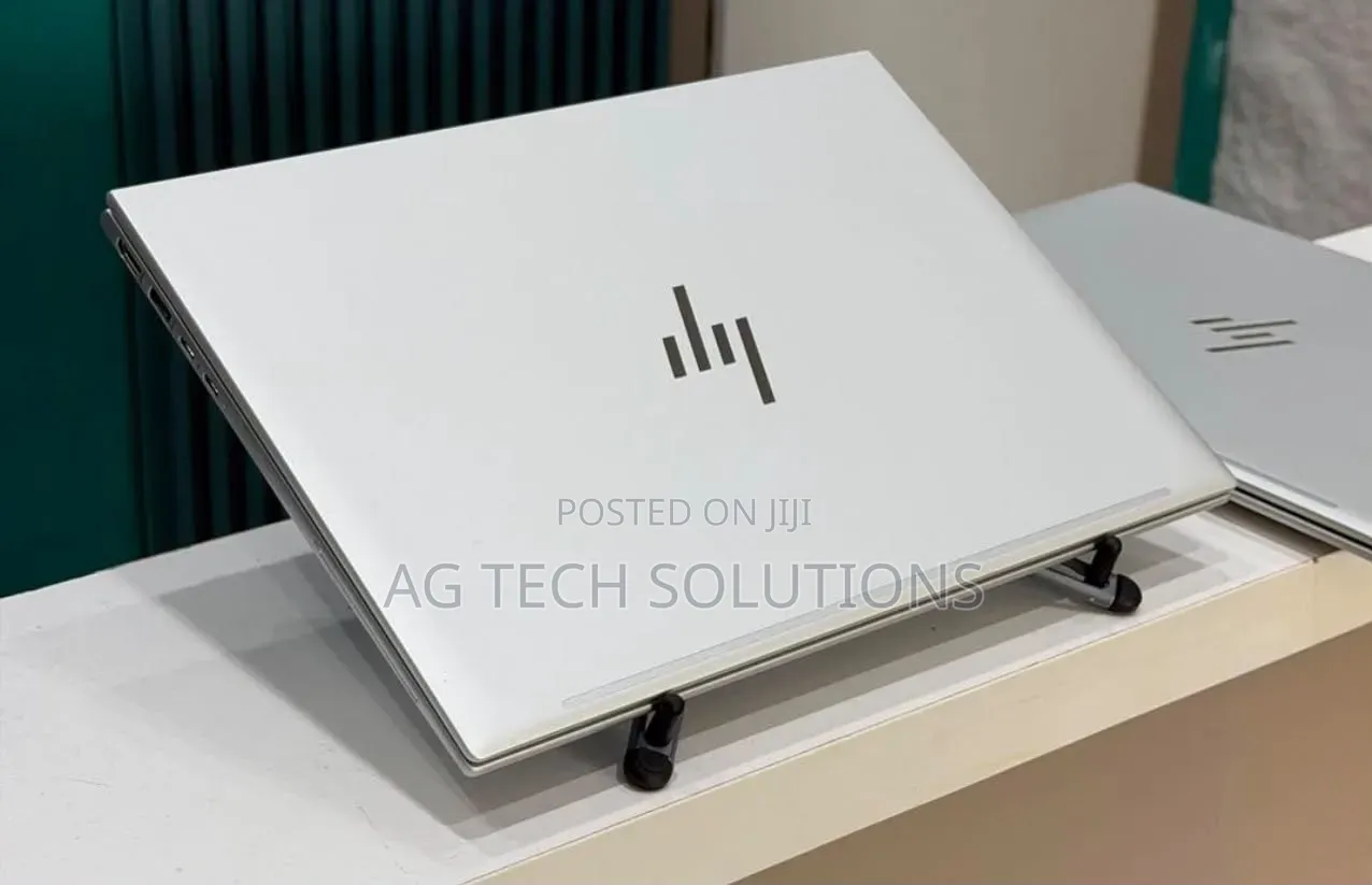 New Laptop HP EliteBook 840 G9 16GB Intel Core i5 SSD 512GB