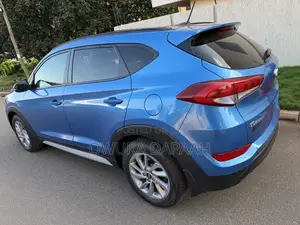 Hyundai Tucson Limited AWD 2018 Blue