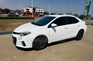 Toyota Corolla 2016 White