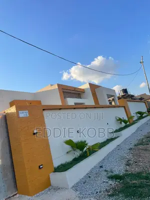 3bdrm Mansion in Eddiekobbs Agency, Kumasi Metropolitan for sale