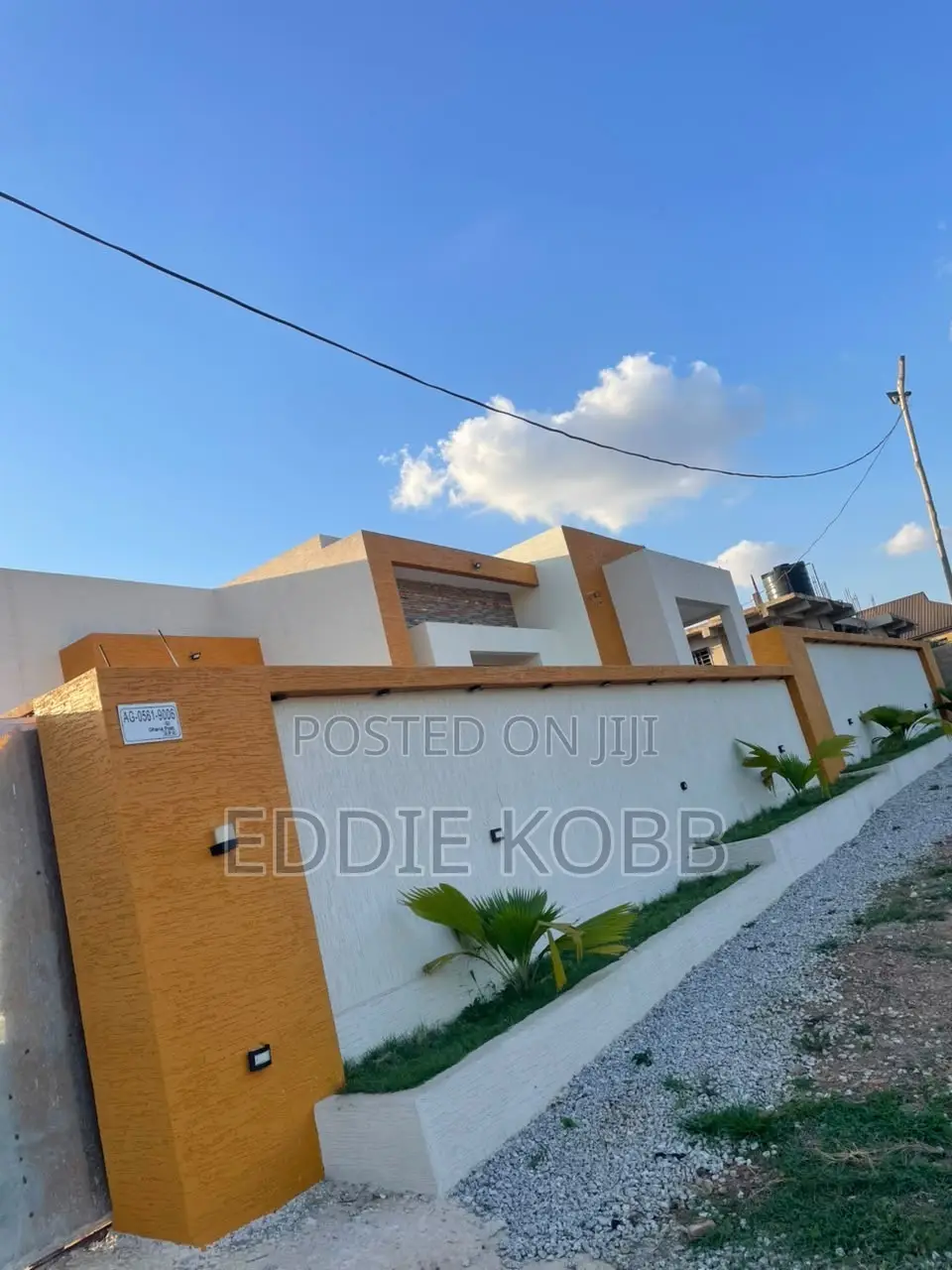 3bdrm Mansion in Eddiekobbs Agency, Kumasi Metropolitan for sale