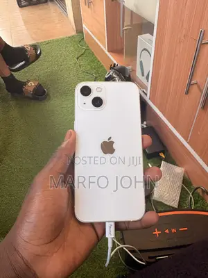 New Apple iPhone 13 256 GB White