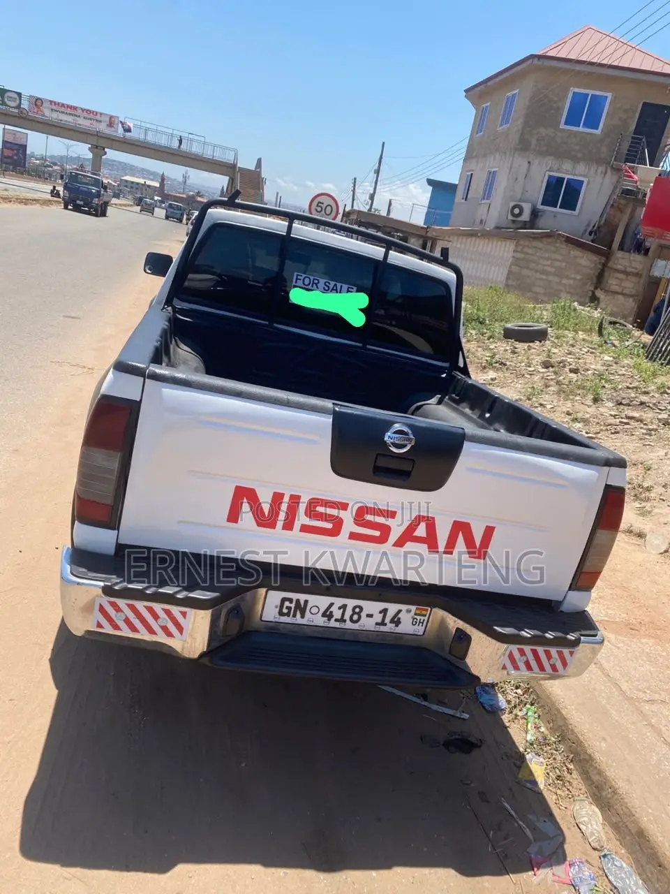 Nissan Hardbody 2014 White