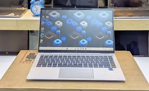 New Laptop HP EliteBook 1040 G8 16GB Intel Core i5 SSD 256GB