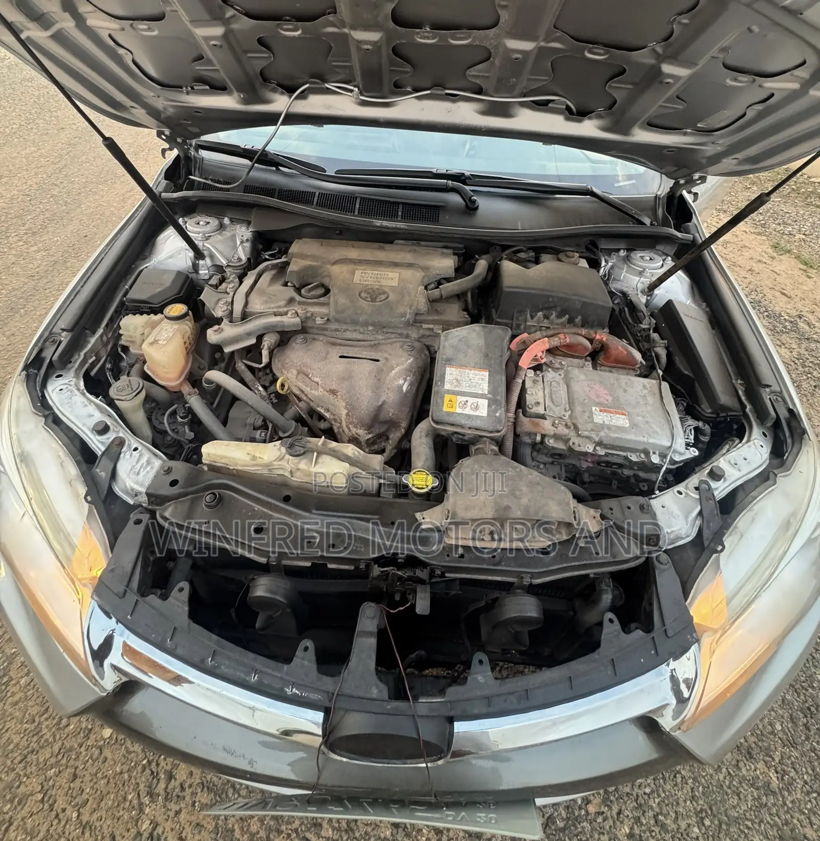 Toyota Camry LE 4dr Sedan (2.5L 4cyl 6A) 2015 Gray