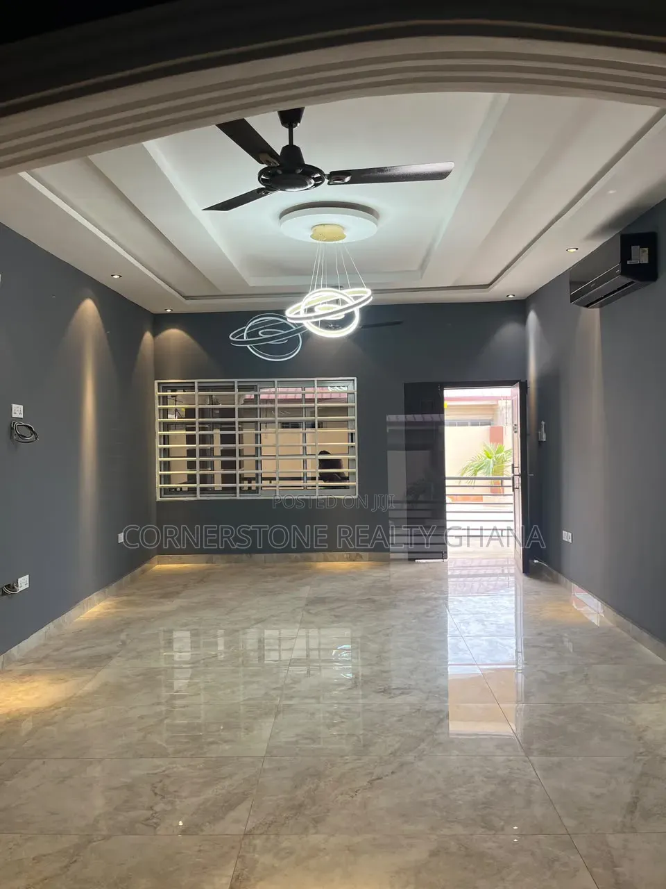 5bdrm House in Ghana Flag for rent