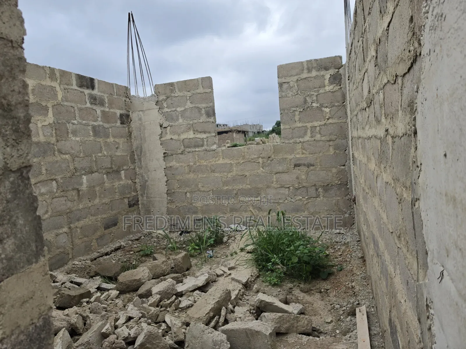 4bdrm House in Fredimens Real, Afigya-Kwabre for Sale