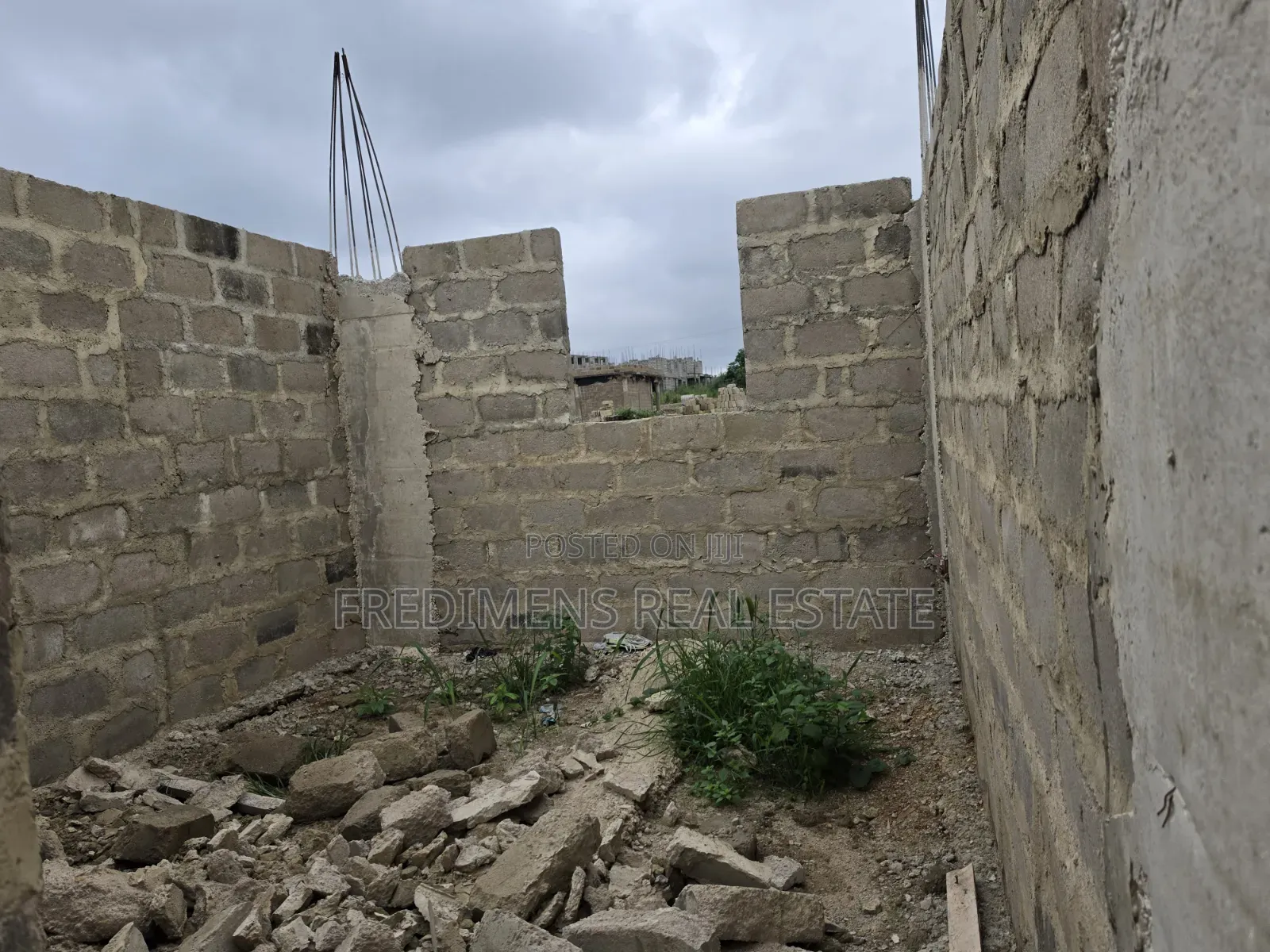 4bdrm House in Fredimens Real, Afigya-Kwabre for Sale
