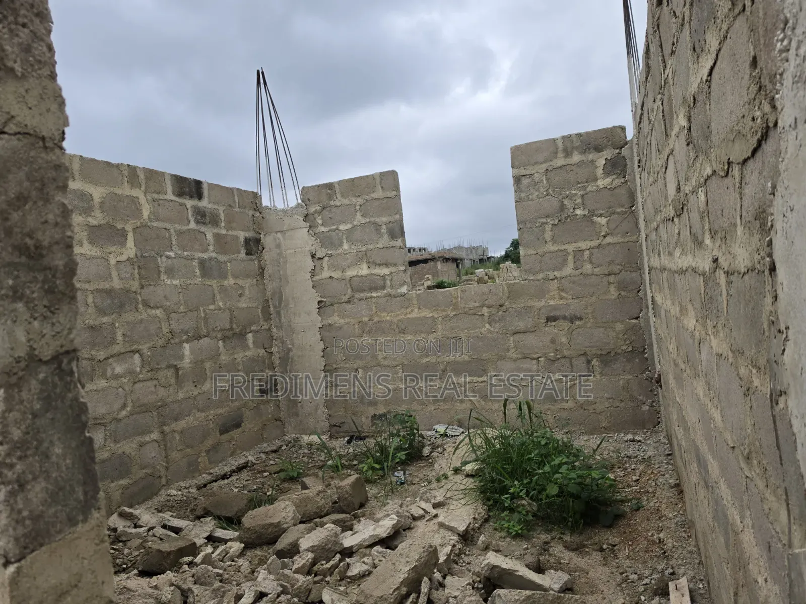 4bdrm House in Fredimens Real, Afigya-Kwabre for Sale