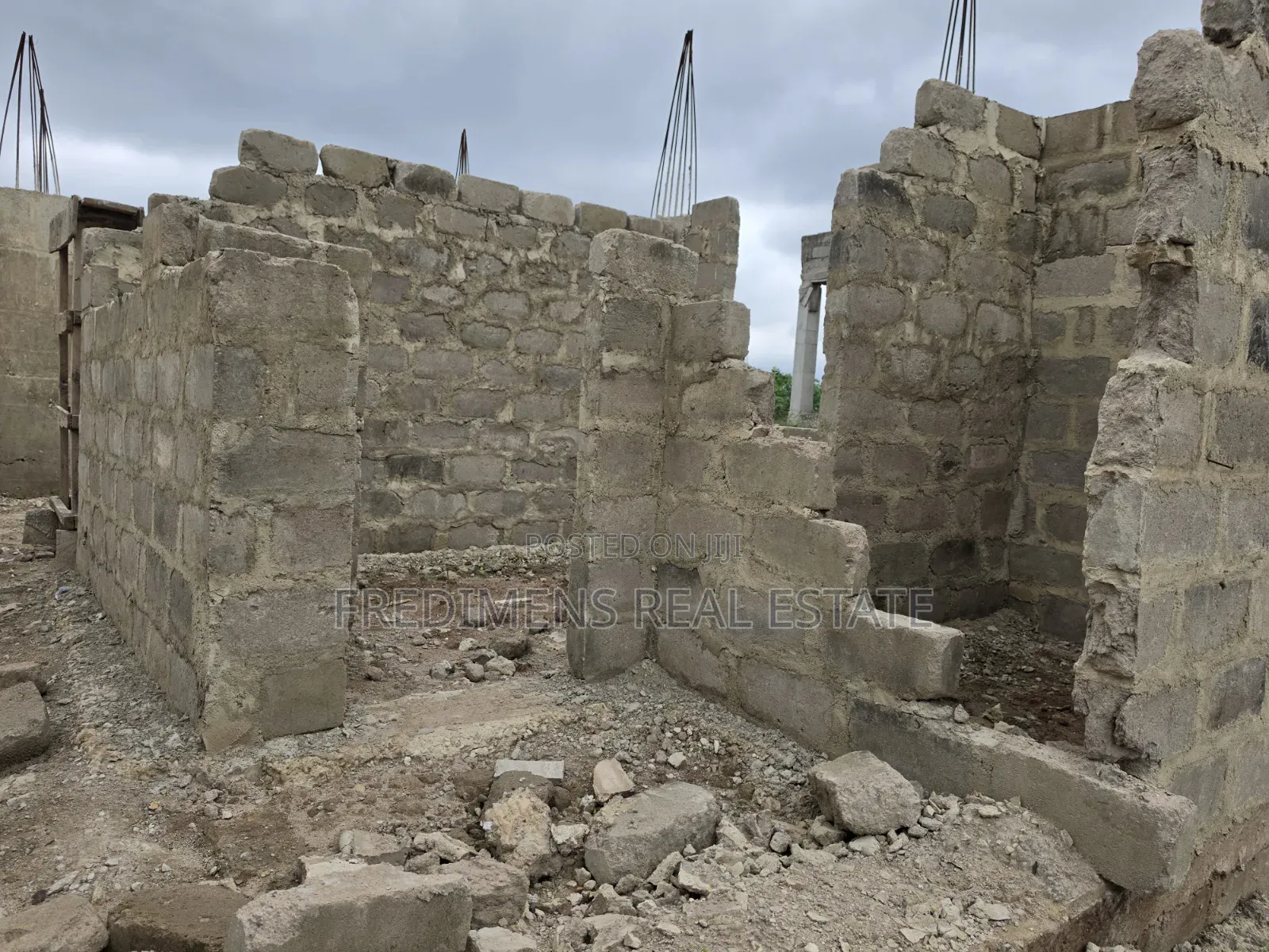 4bdrm House in Fredimens Real, Afigya-Kwabre for Sale